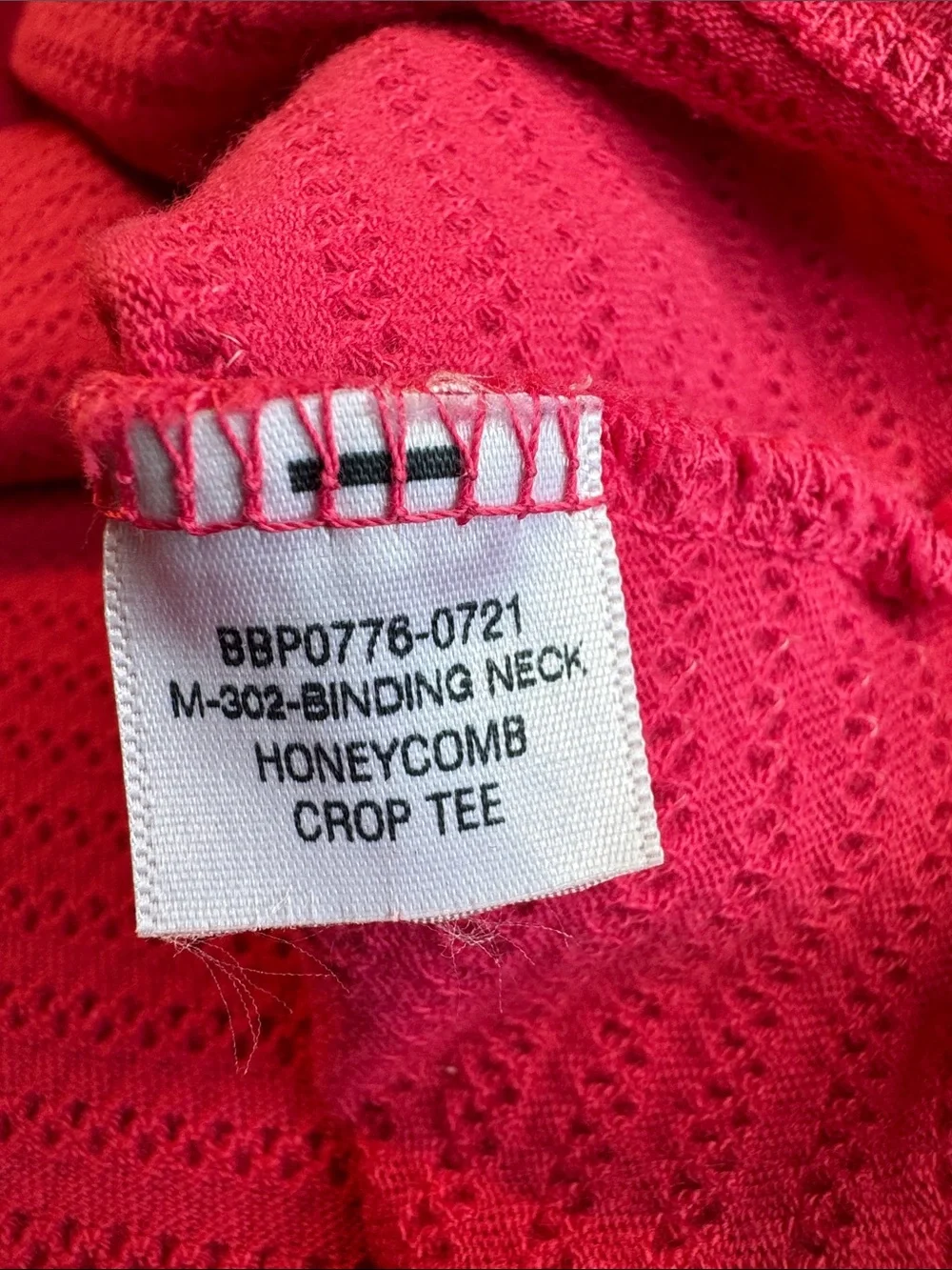 NWOT Big Bud Press Honeycomb Crop Tee Hot Pink Size Medium